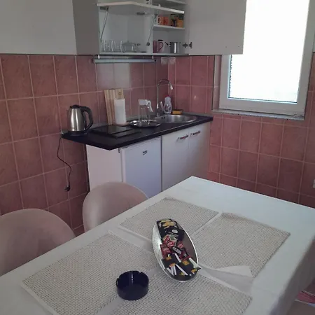 2 Σπίτι διακοπών *