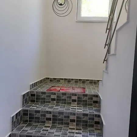 1 Sarajevo