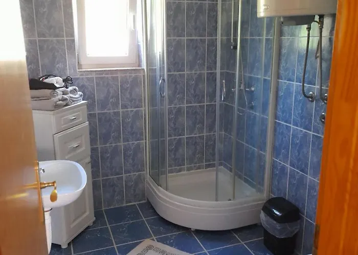 2 펜션 사라예보